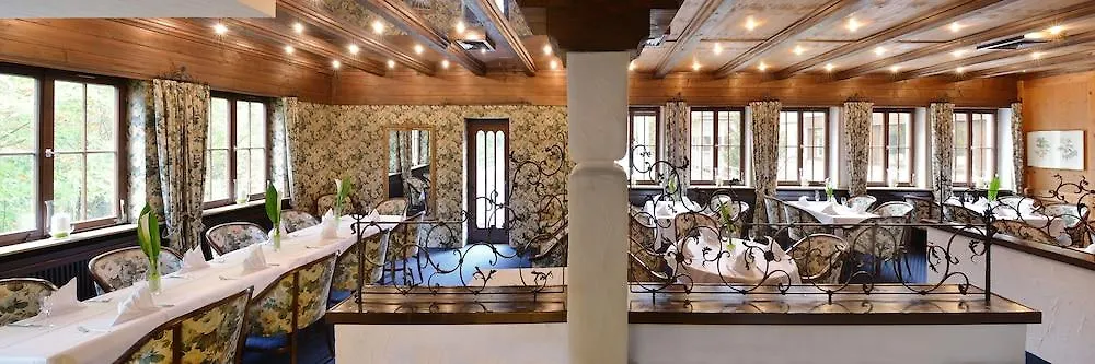 施瓦滕雷莱克萨沃德酒店 斯图加特 酒店
