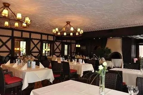 施瓦滕雷莱克萨沃德酒店 斯图加特 酒店
